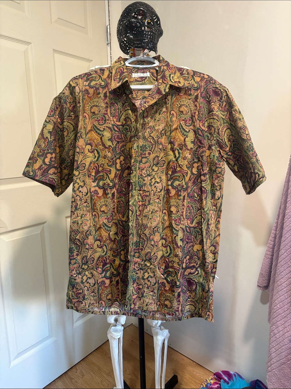 Men's Short-Sleeve Paisley Button-Down Shirt - Multicolor